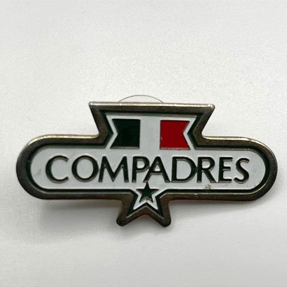 Vintage Compadres White Gold-Tone Enameled Classic Fashion Club Lapel Pin Boho